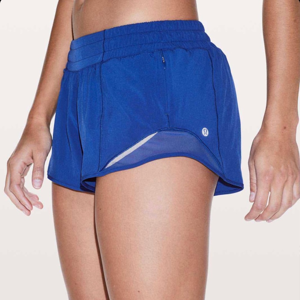 RARE Lululemon Hotty hot shorts bundle (2 pairs)